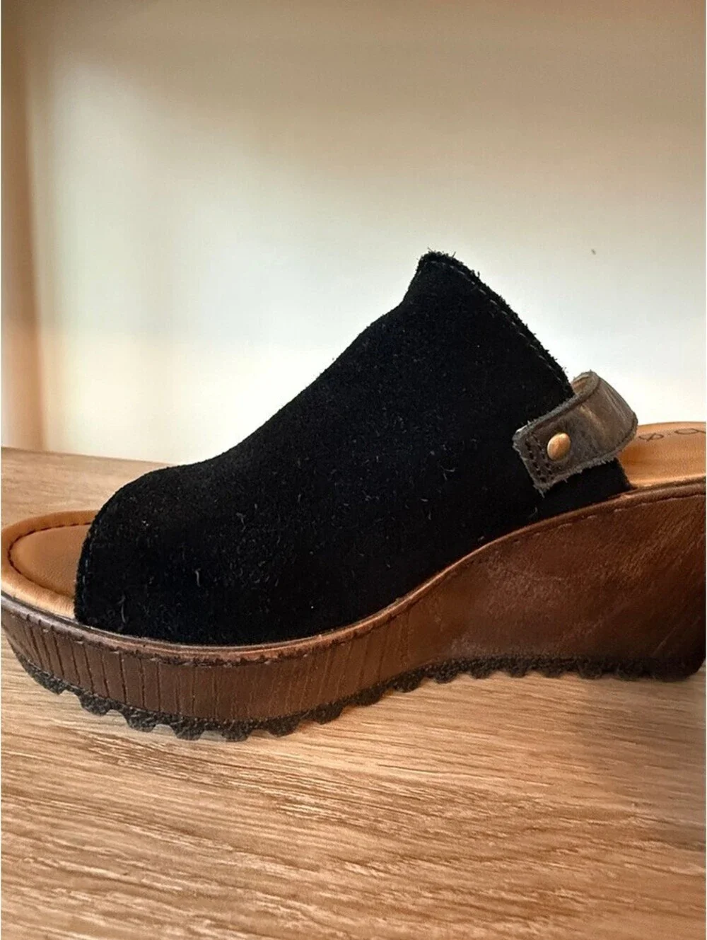 b.o.c. Born Black Suede Platform Wedge Sandals Y2K Boho Slingback Size 8M